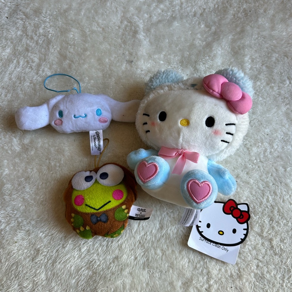 Hello‎ Kitty Stuffed Animals
